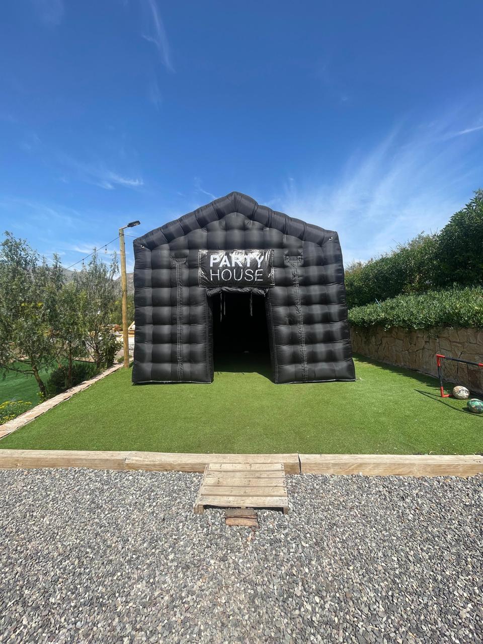 Carpa Party House en fiesta real